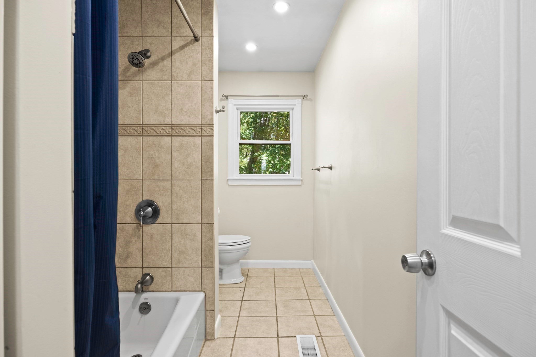 699 Benson Road, Northbridge, MA Photo #11