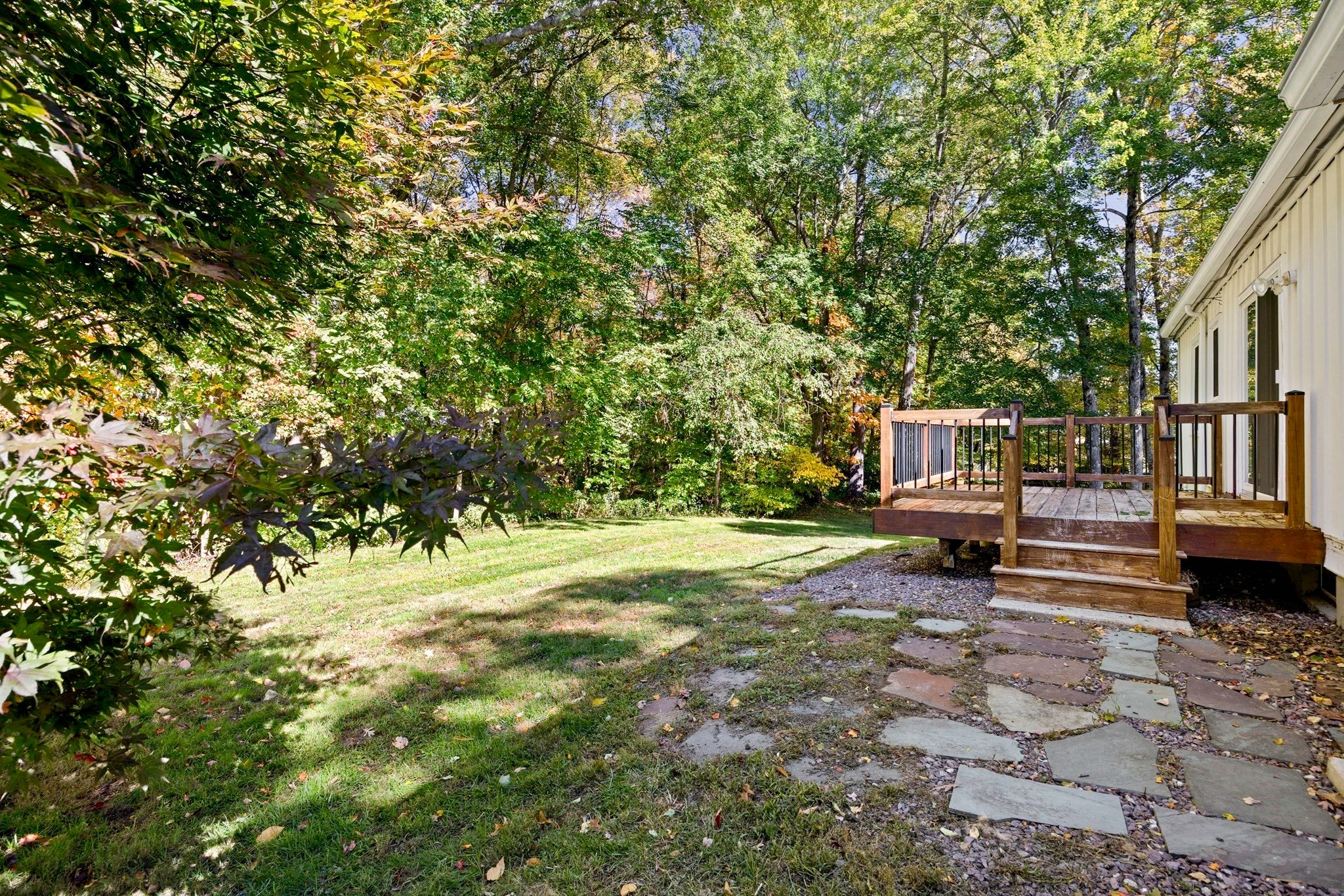 699 Benson Road, Northbridge, MA Photo #21