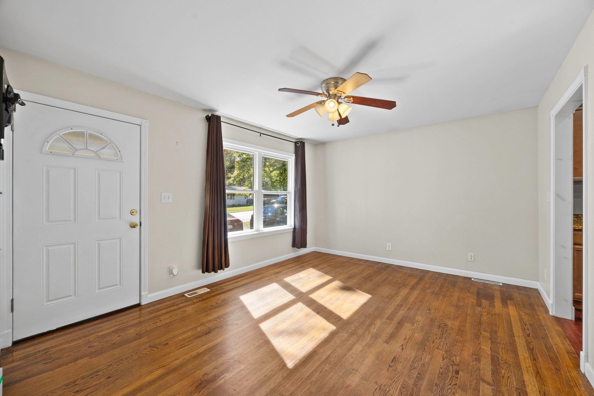 699 Benson Road, Northbridge, MA Photo #10
