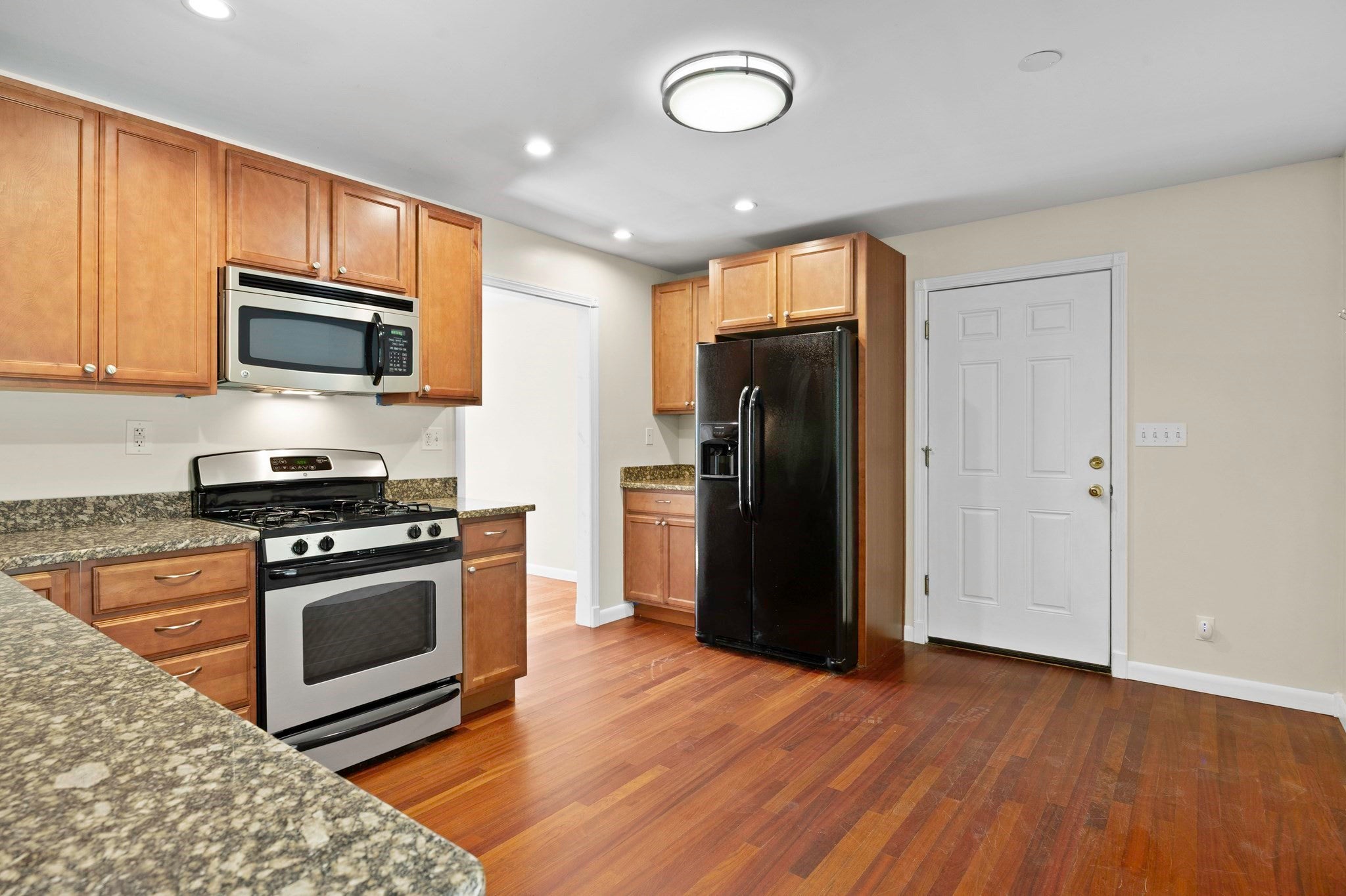 699 Benson Road, Northbridge, MA Photo #6
