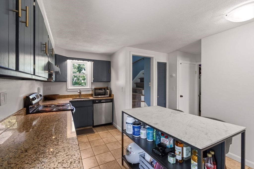 129 Maple Street, Lynn, MA, 129 Maple Street, Lynn, MA Photo #14