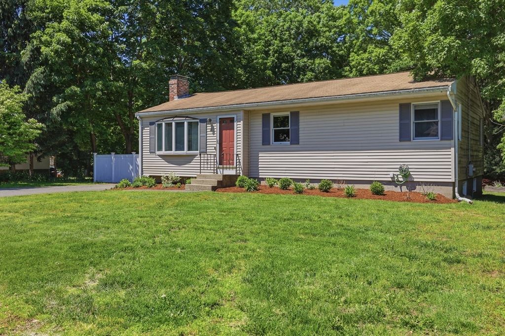 14 Hemlock Drive