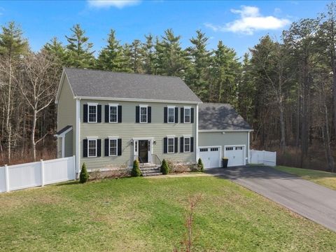 5 Martin Circle Rochester MA 02770