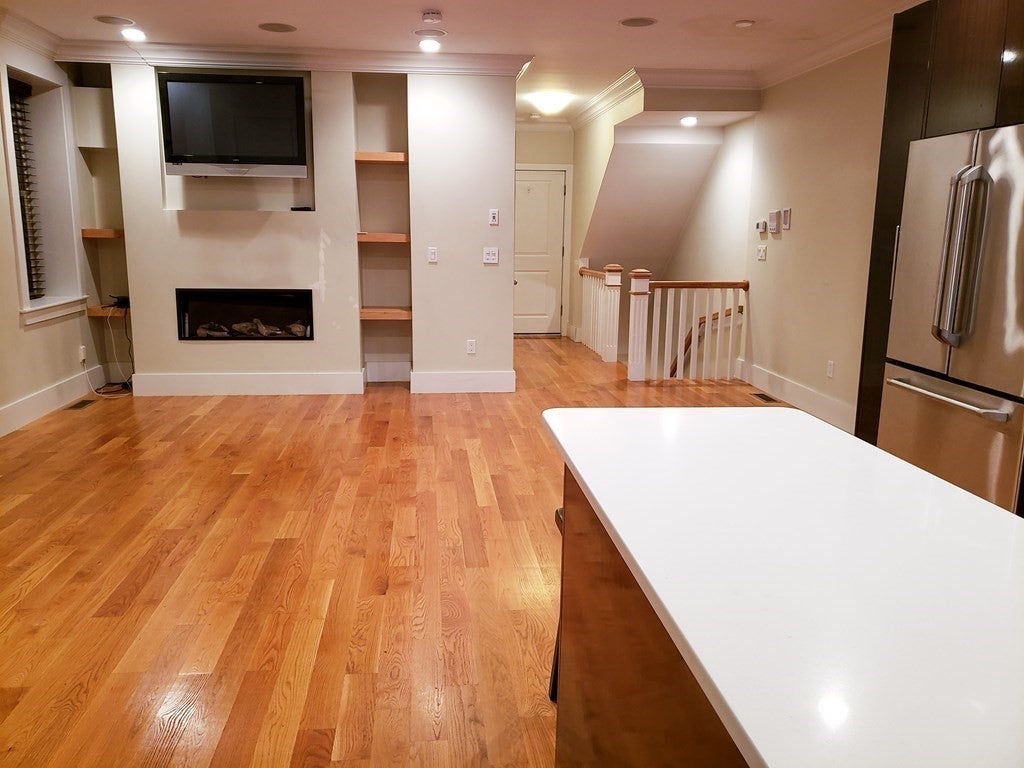 108 N Street 1