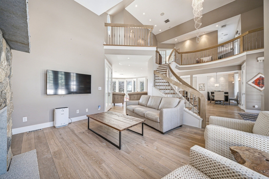 68 Prospect Hill Rd