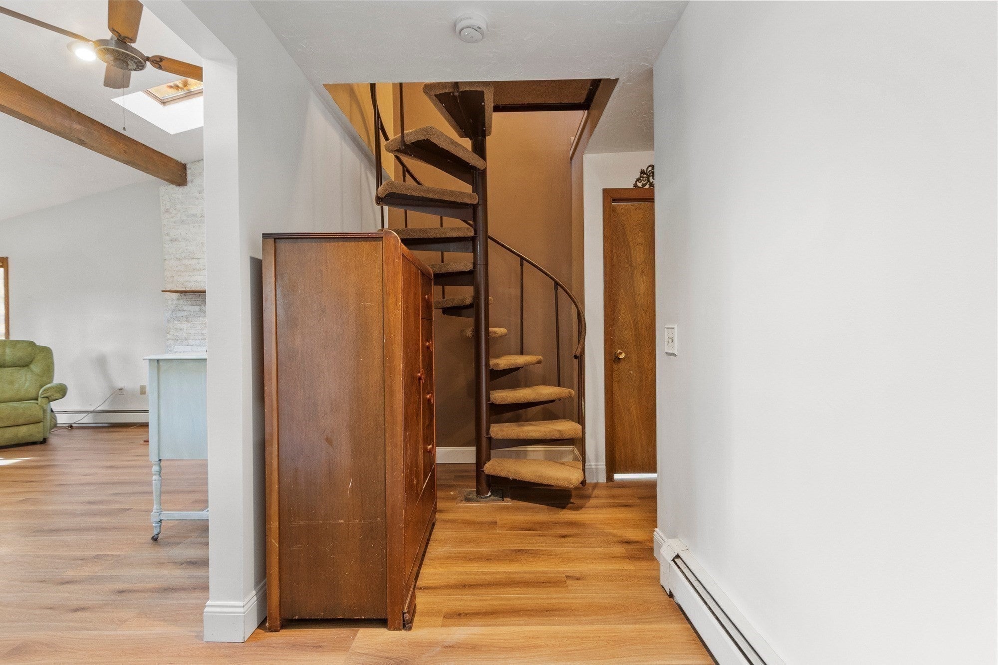 92 Maple St, Sterling, MA Photo #11