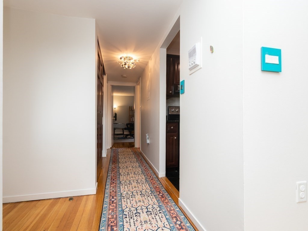 Watertown, Massachusetts 02472, United States, 2 Bedrooms Bedrooms, ,1 BathroomBathrooms,Residential,Active,127973