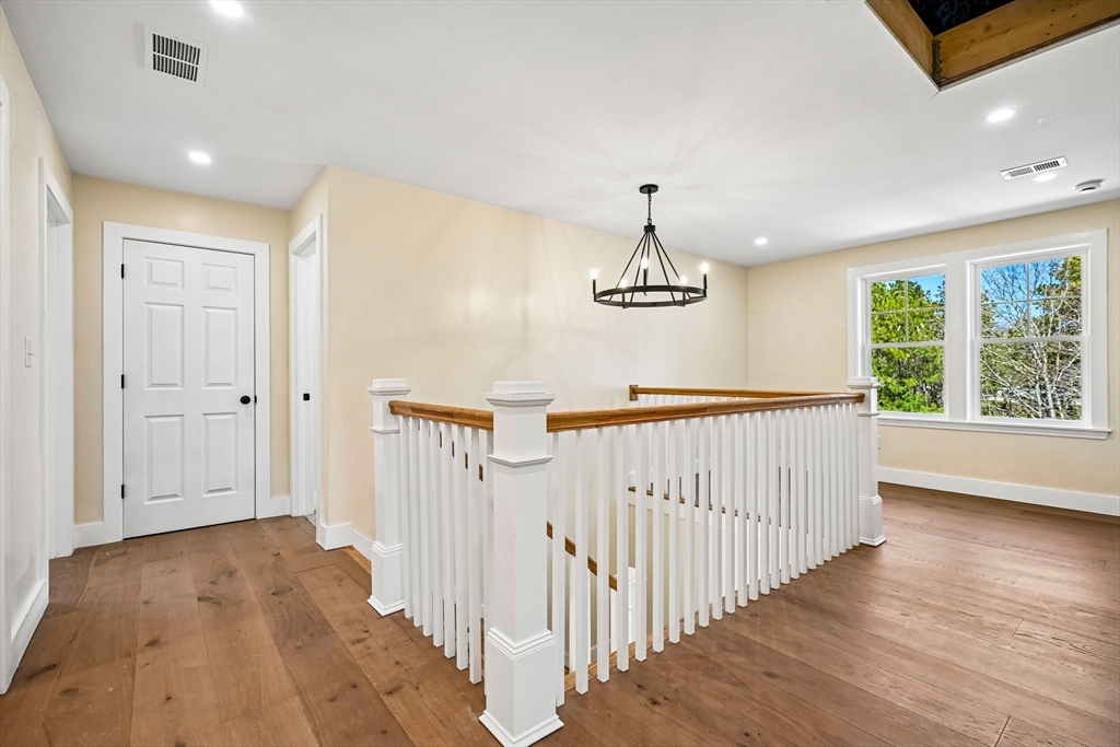 33 Seabiscuit Dr, Plymouth, MA Photo #20