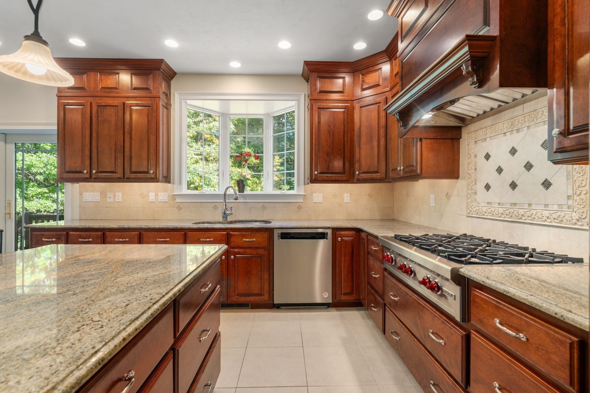 7 Turtle Creek Circle, Shrewsbury, MA, 7 Turtle Creek Circle, Shrewsbury, MA Photo #10