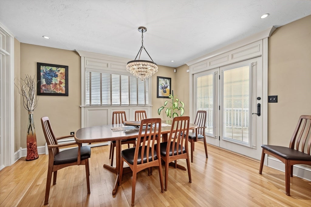 9 Cranbrook Rd, Shrewsbury, MA Photo #16