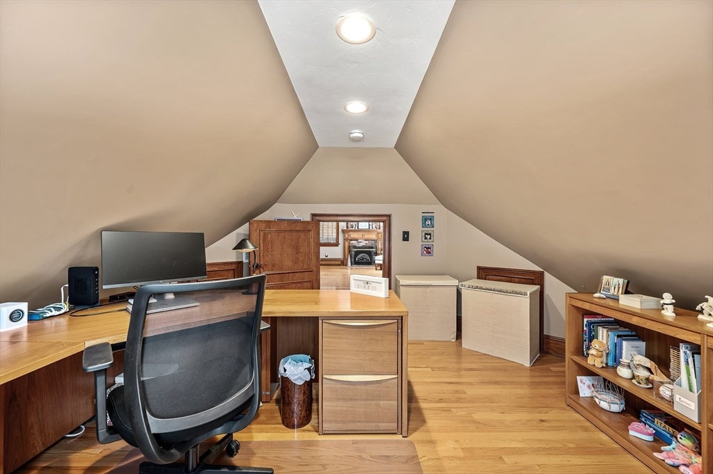 9 Cranbrook Rd, Shrewsbury, MA Photo #20
