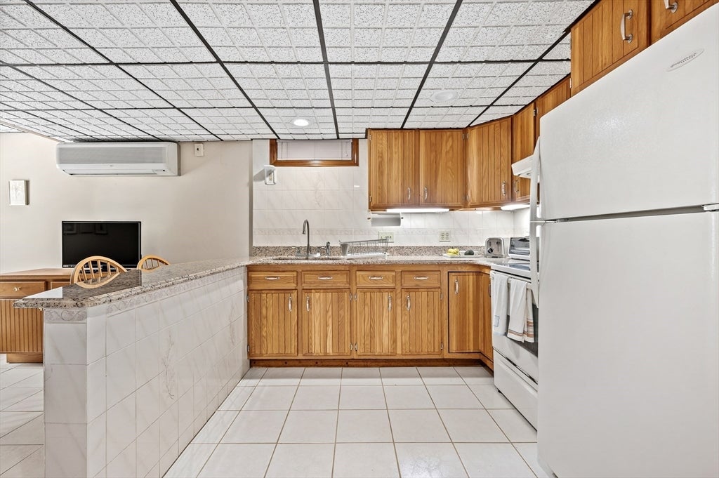 9 Cranbrook Rd, Shrewsbury, MA Photo #29
