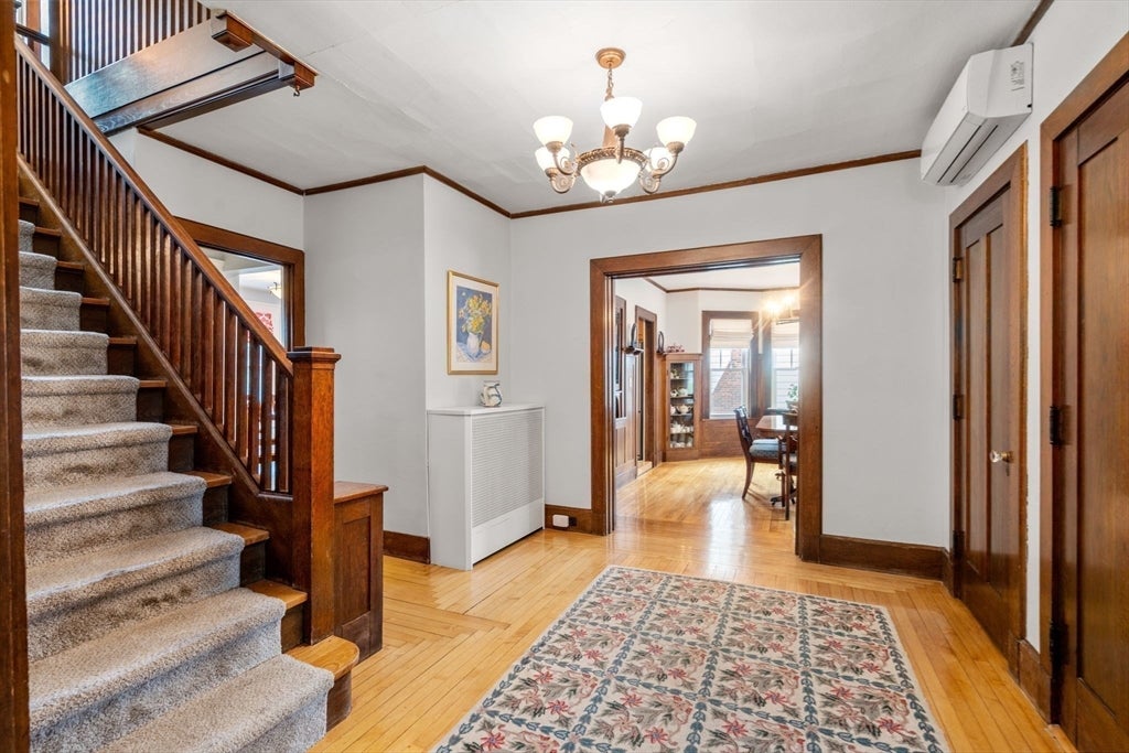 28 Maplewood Rd, Worcester, MA, 28 Maplewood Rd, Worcester, MA Photo #4