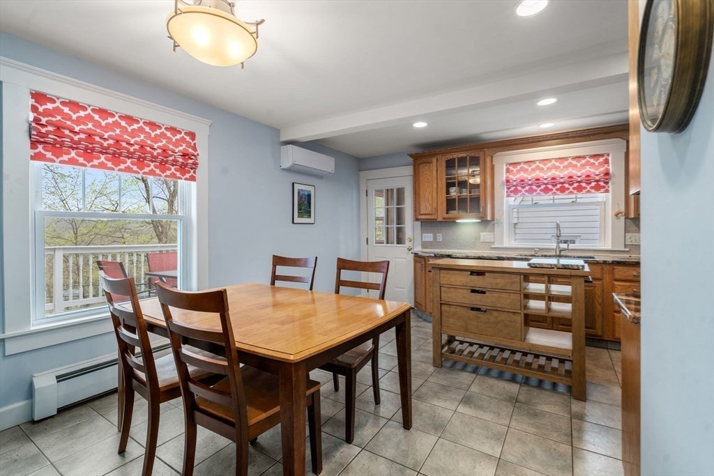 28 Maplewood Rd, Worcester, MA, 28 Maplewood Rd, Worcester, MA Photo #14