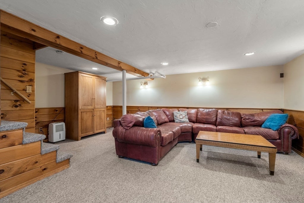 28 Maplewood Rd, Worcester, MA, 28 Maplewood Rd, Worcester, MA Photo #30