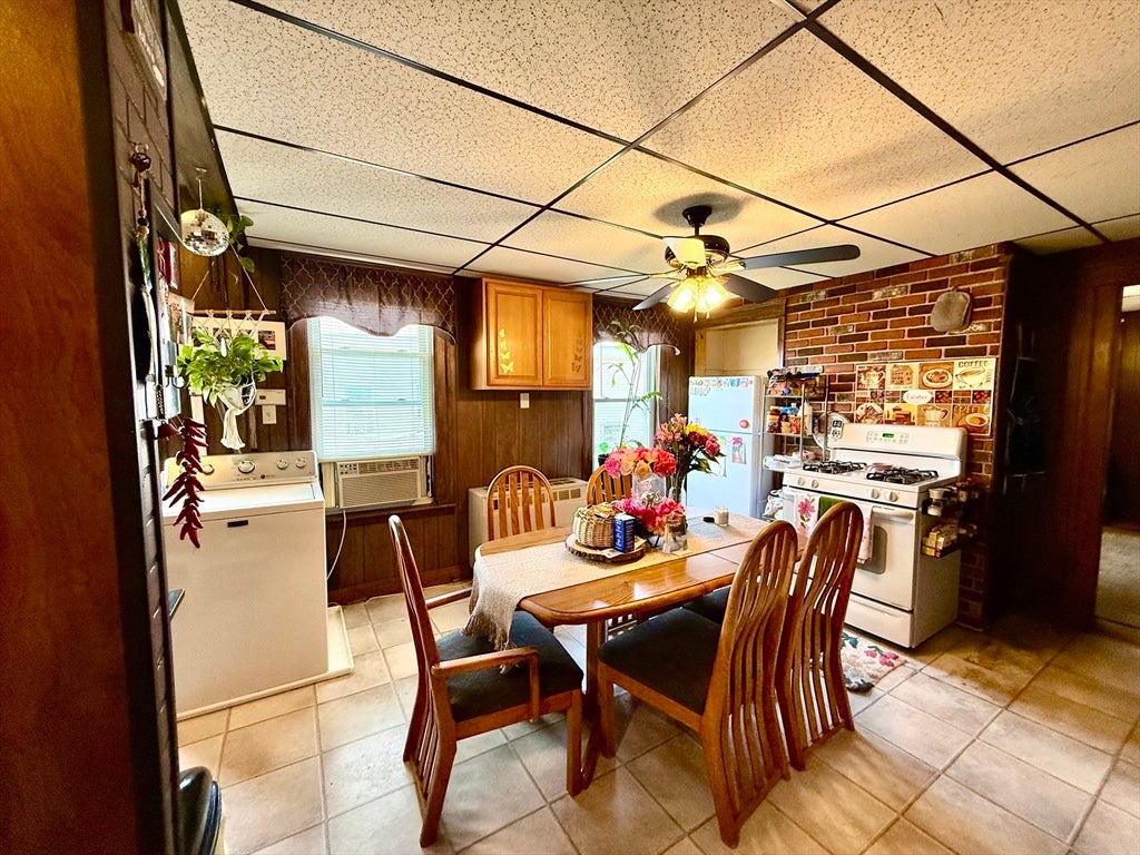 58 Gage St, Worcester, MA Photo #18