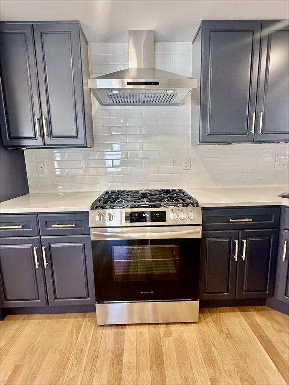 100 Gladeside Ave 2