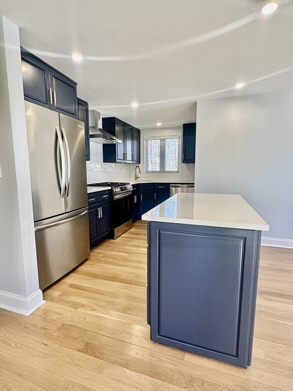 100 Gladeside Ave 2