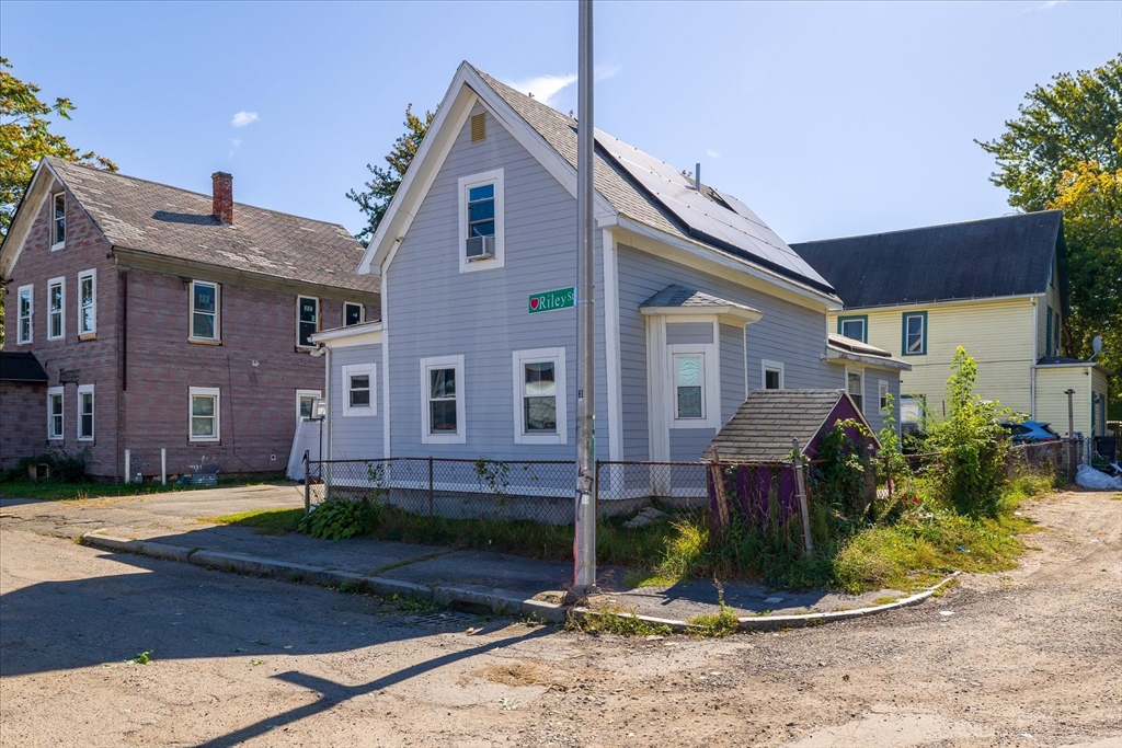 17 Riley St