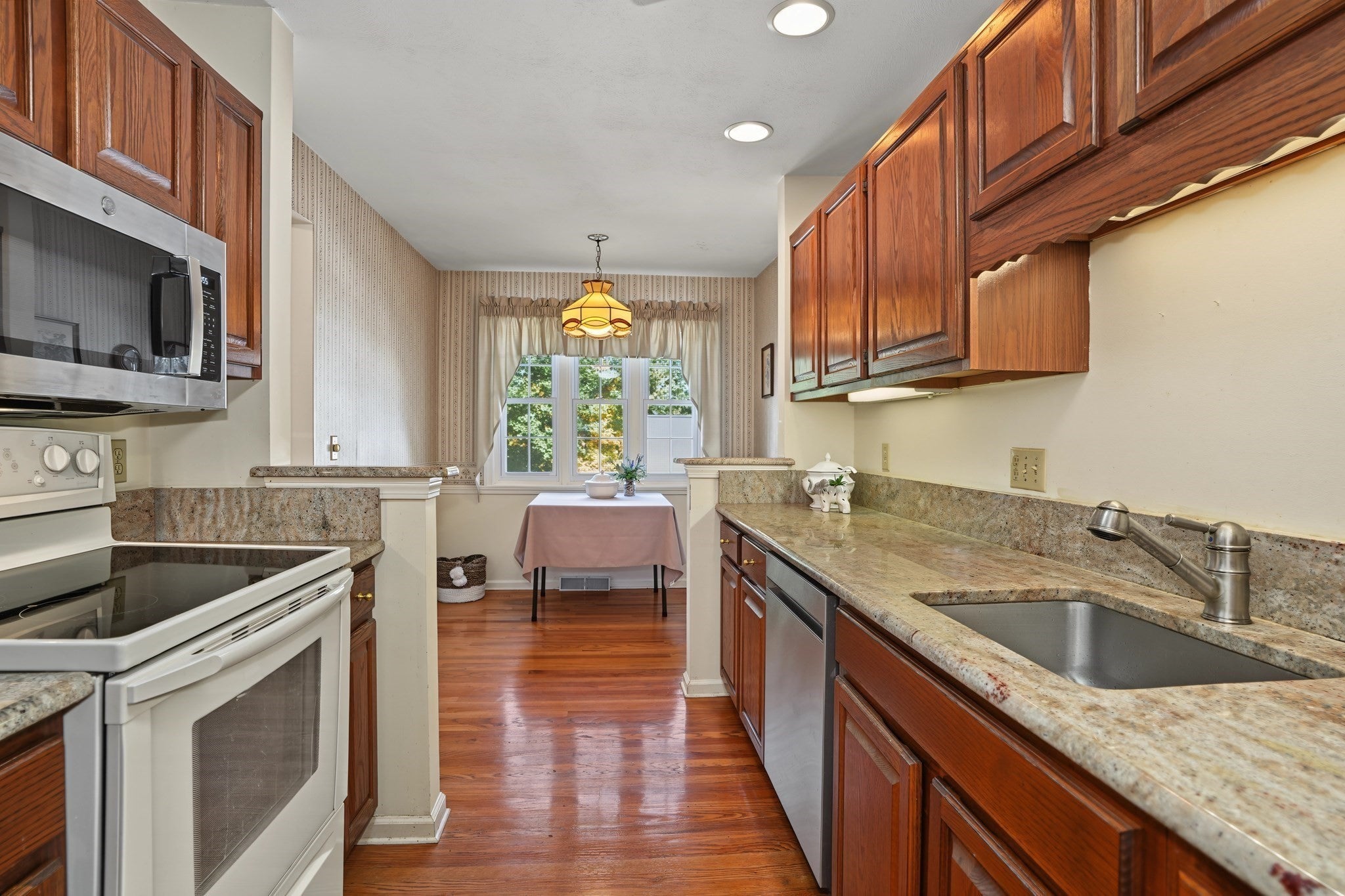 153 Laurelwood Drive #153, Hopedale, MA, 153 Laurelwood Drive #153, Hopedale, MA Photo #9