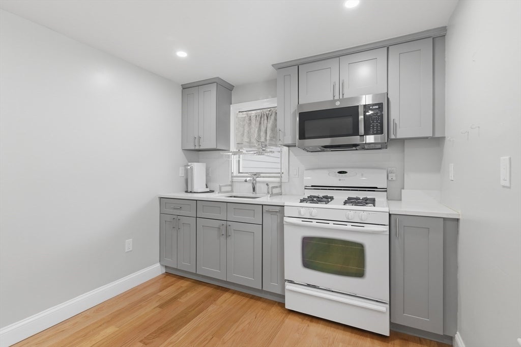 9 Vassall St, Quincy, MA Photo #33