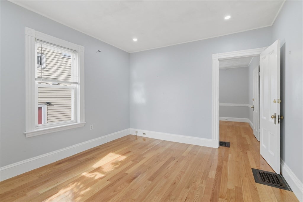 9 Vassall St, Quincy, MA Photo #24