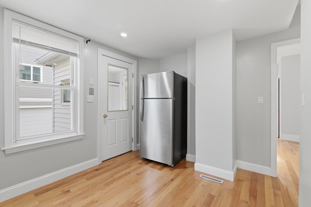 9 Vassall St, Quincy, MA Photo #35