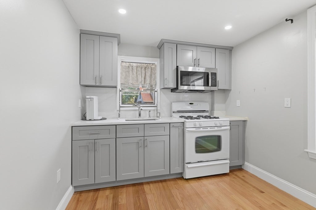 9 Vassall St, Quincy, MA Photo #34