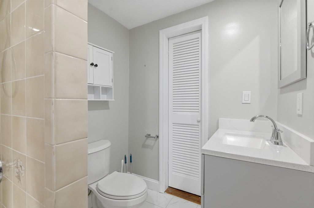 9 Vassall St, Quincy, MA Photo #37