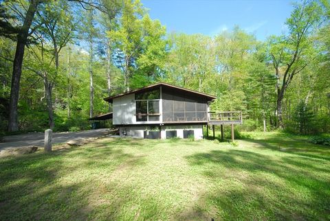 201 Annursnac Hill Rd Concord MA 01742