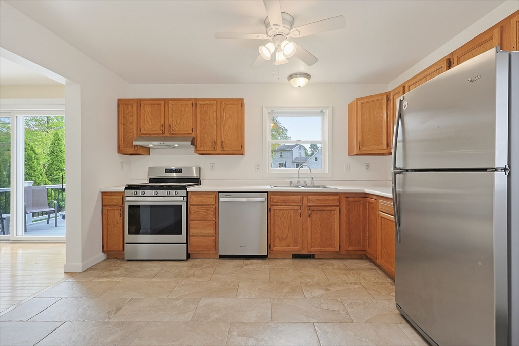 3 Jrs Ln, Franklin, MA Photo #15