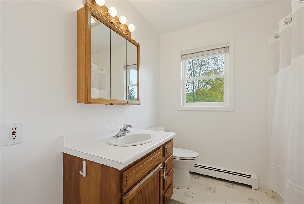 3 Jrs Ln, Franklin, MA Photo #16
