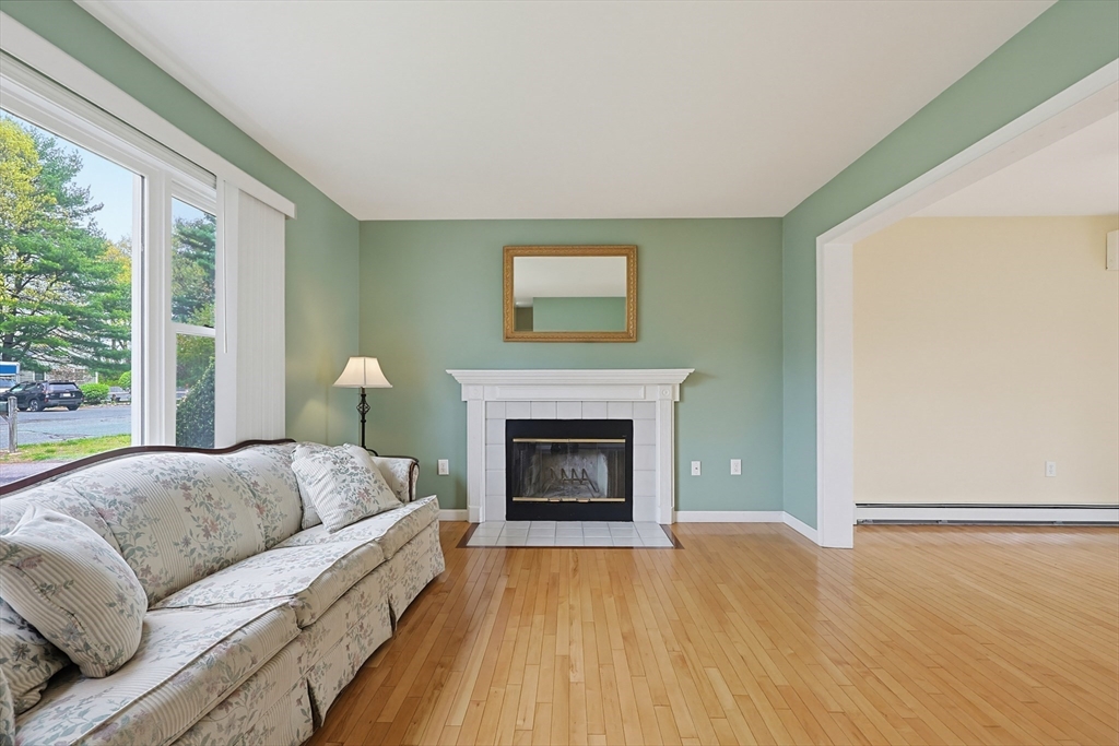 3 Jrs Ln, Franklin, MA Photo #5