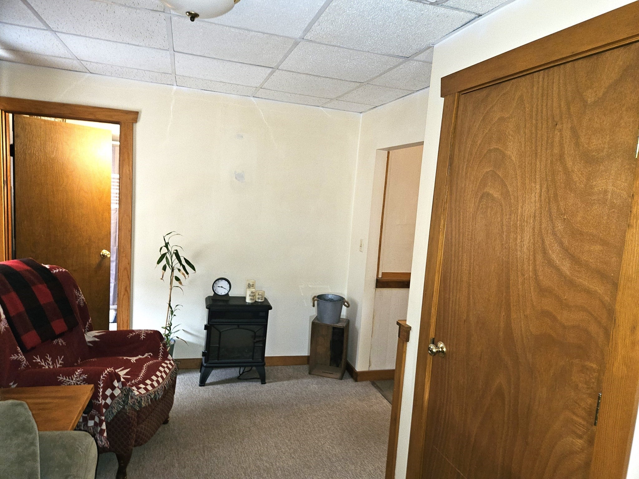 558 East School St, Woonsocket, RI, 558 East School St, Woonsocket, RI Photo #22
