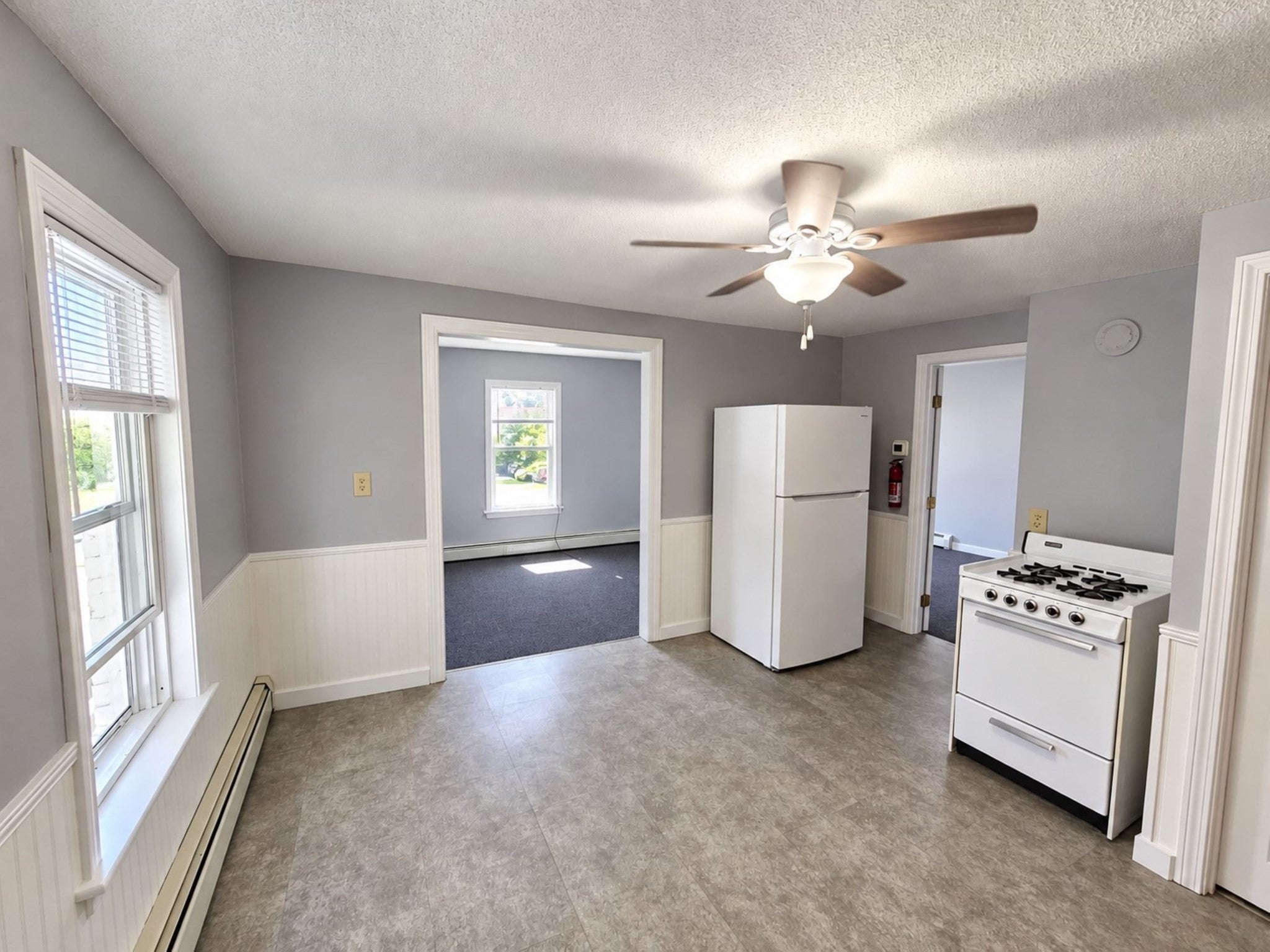 558 East School St, Woonsocket, RI, 558 East School St, Woonsocket, RI Photo #9
