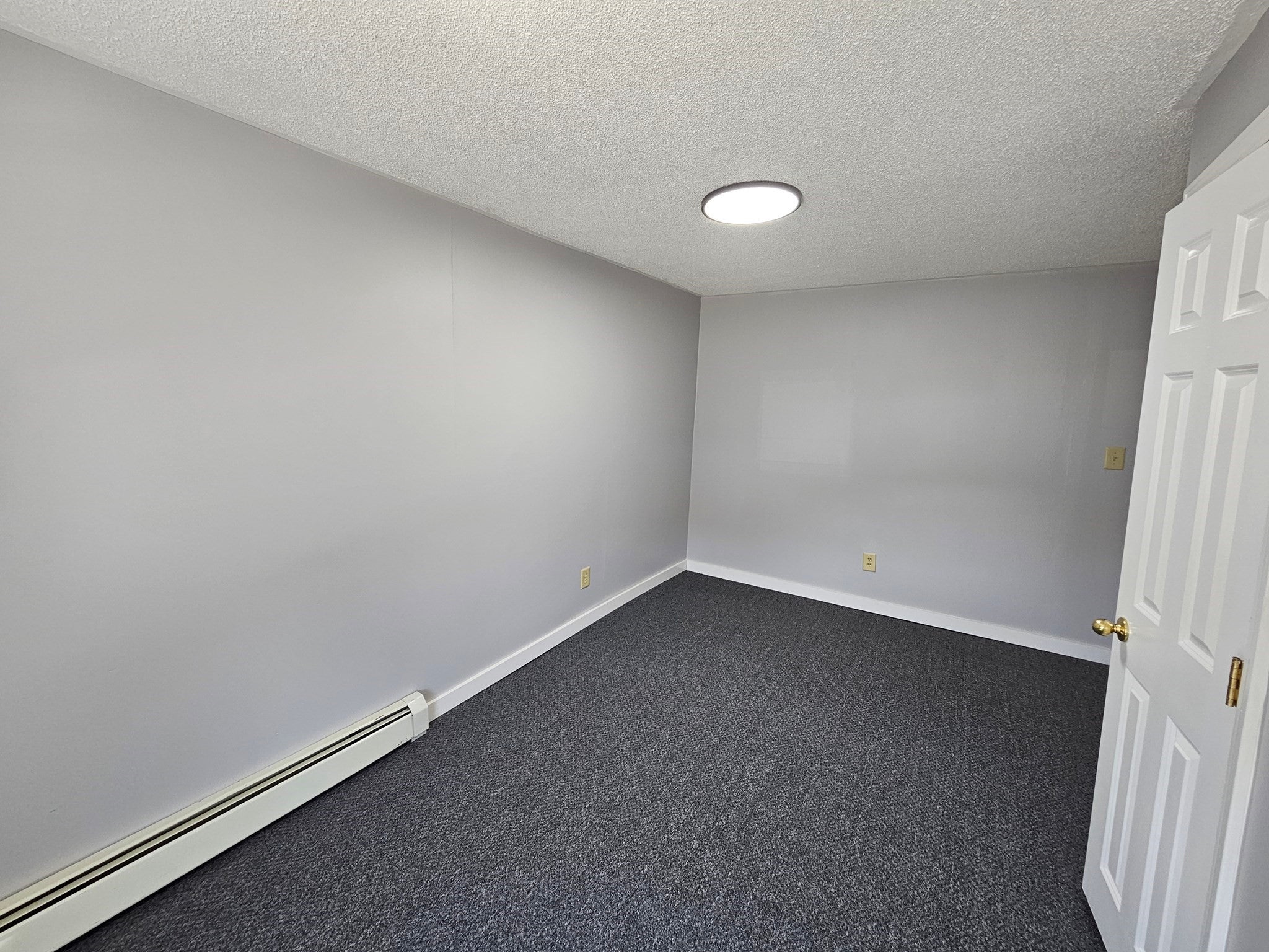 558 East School St, Woonsocket, RI, 558 East School St, Woonsocket, RI Photo #14