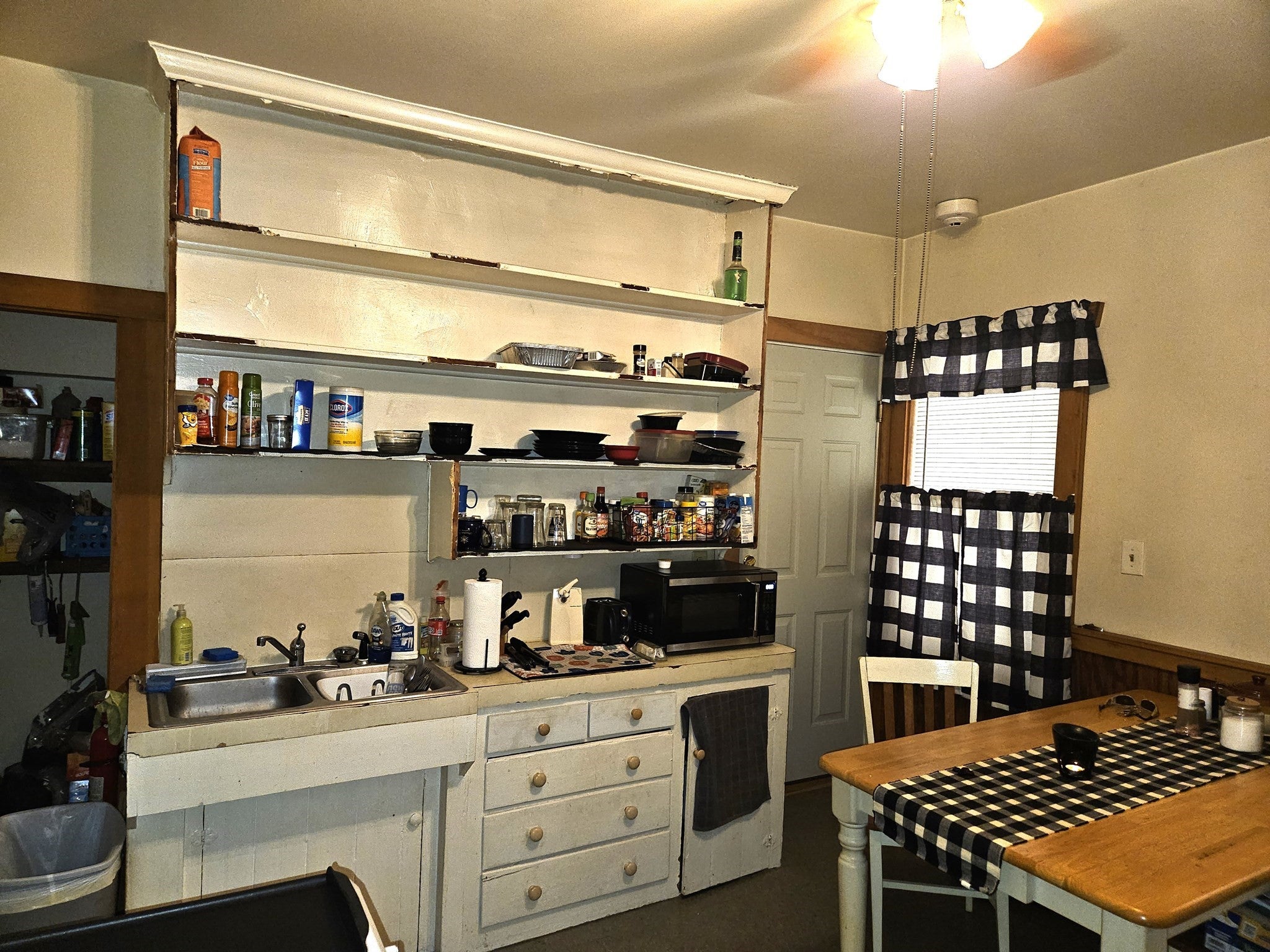 558 East School St, Woonsocket, RI, 558 East School St, Woonsocket, RI Photo #26