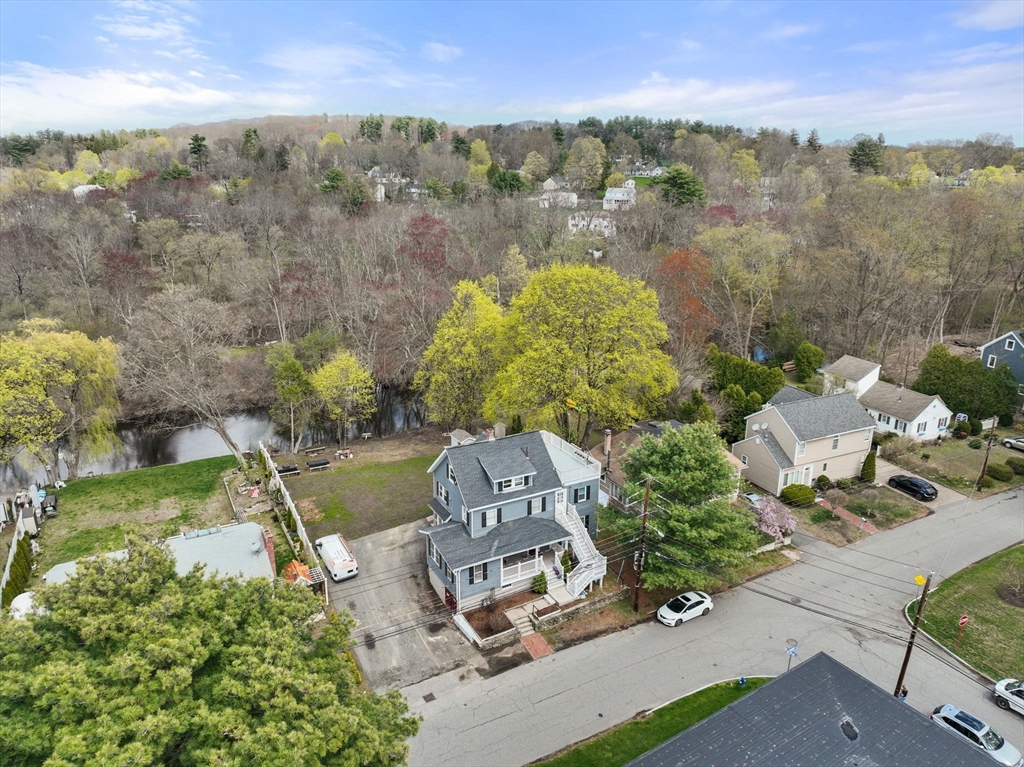 18 Auburn St Ext