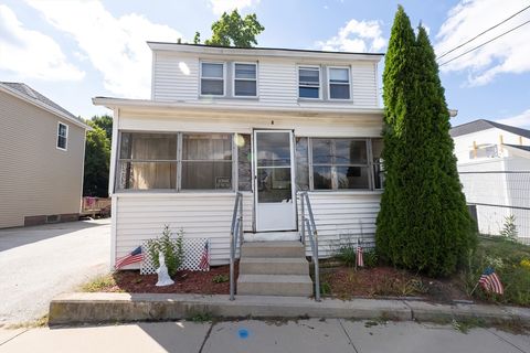 8 Thompson Webster MA 01570