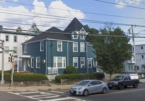 Photo of 440 Pleasant Street #1B, Malden, MA 02148 (MLS # 73493844)