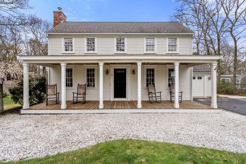 19 Vista Cir Mashpee MA 02649