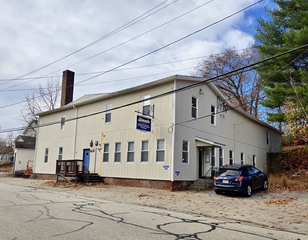 248 Elm St