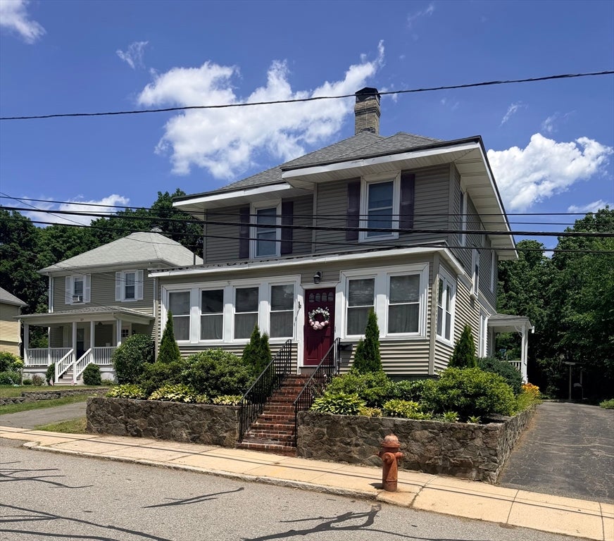 25 Eastern Ave