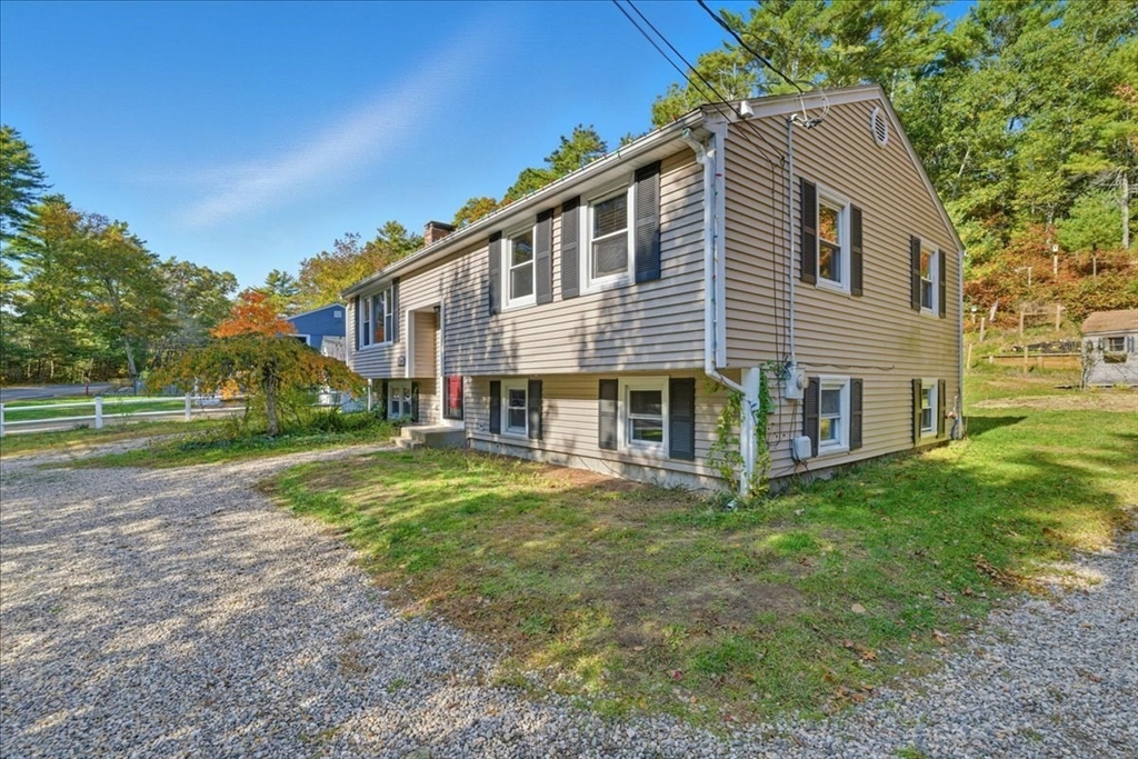 179 Hedges Pond Road