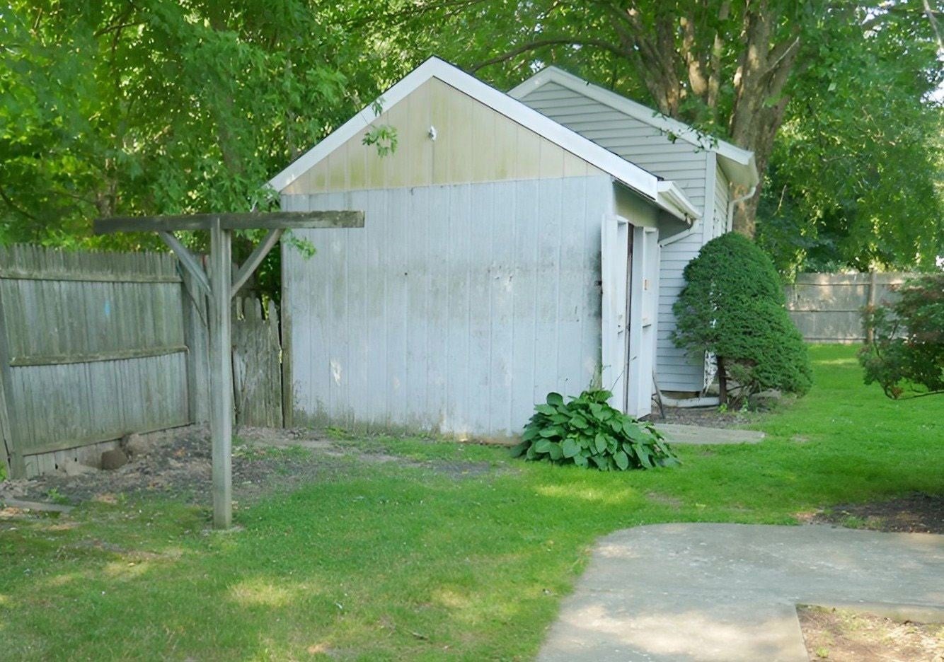 62 Homeland Dr, Whitman, MA Photo #15