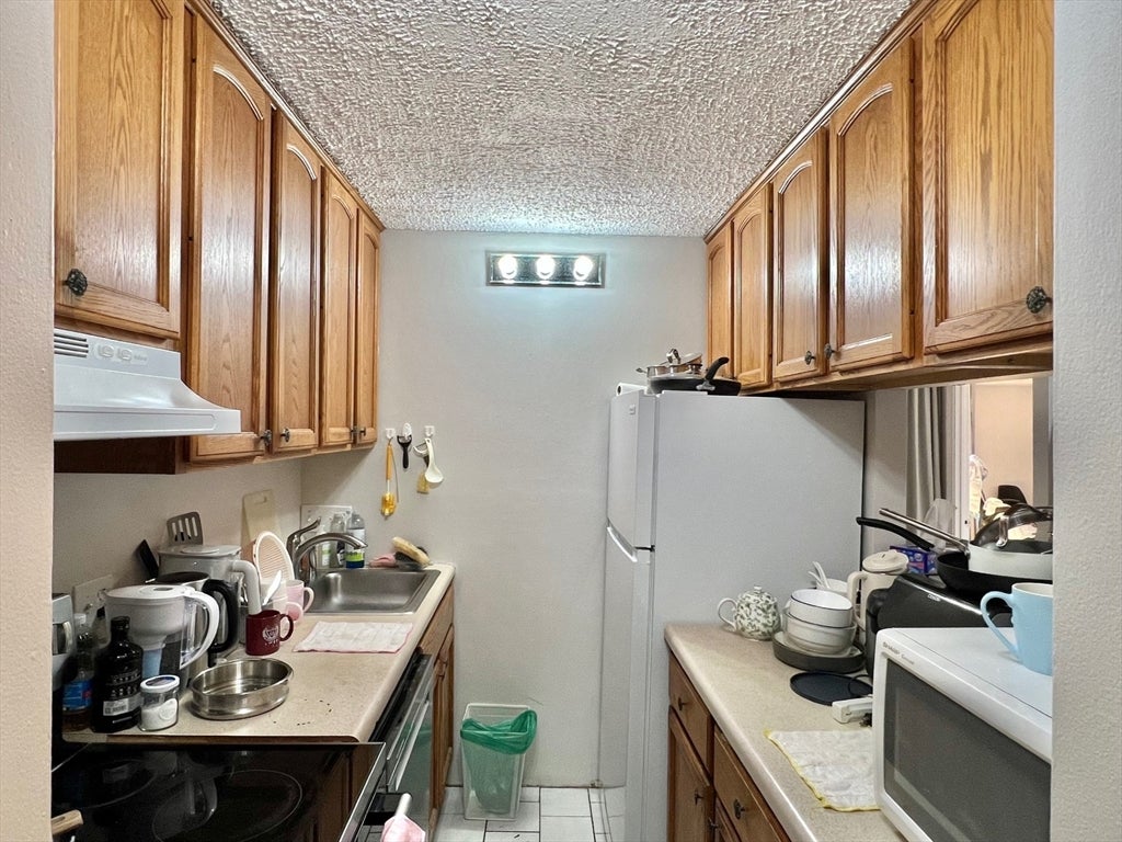 4 Trowbridge Place 3C