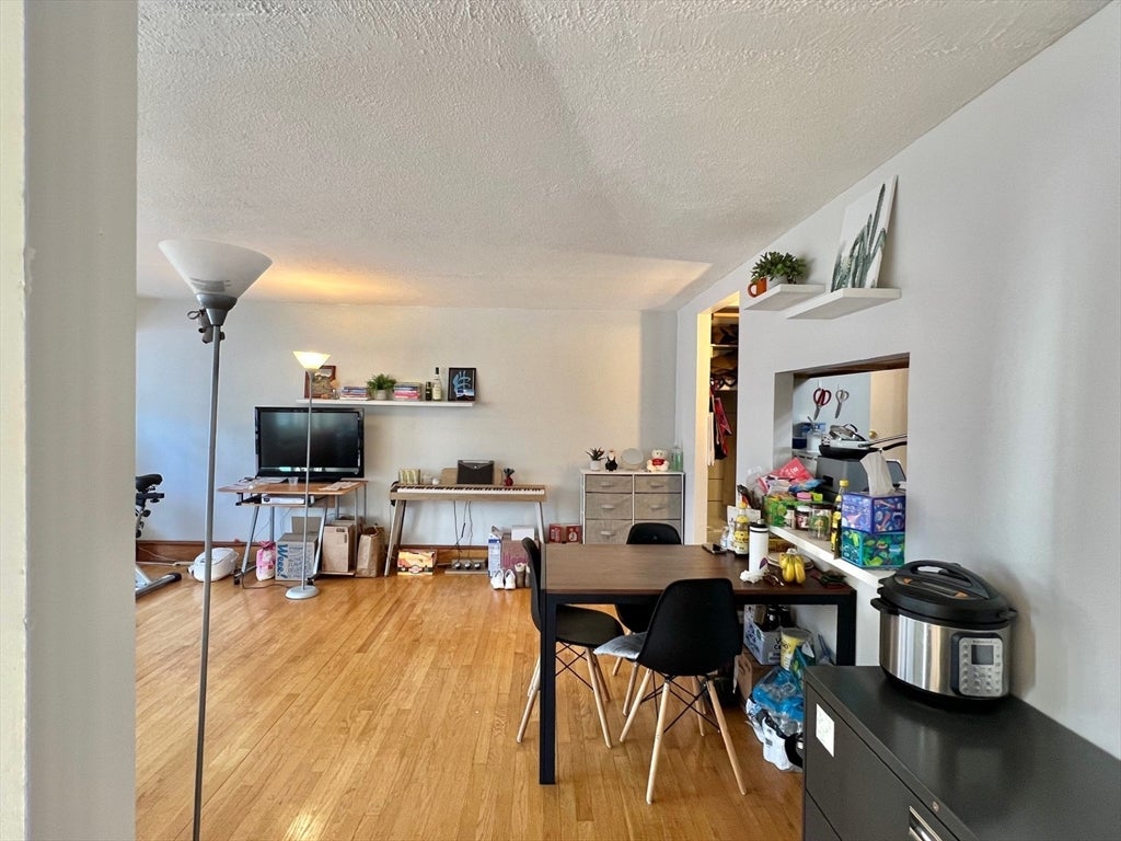 4 Trowbridge Place 3C