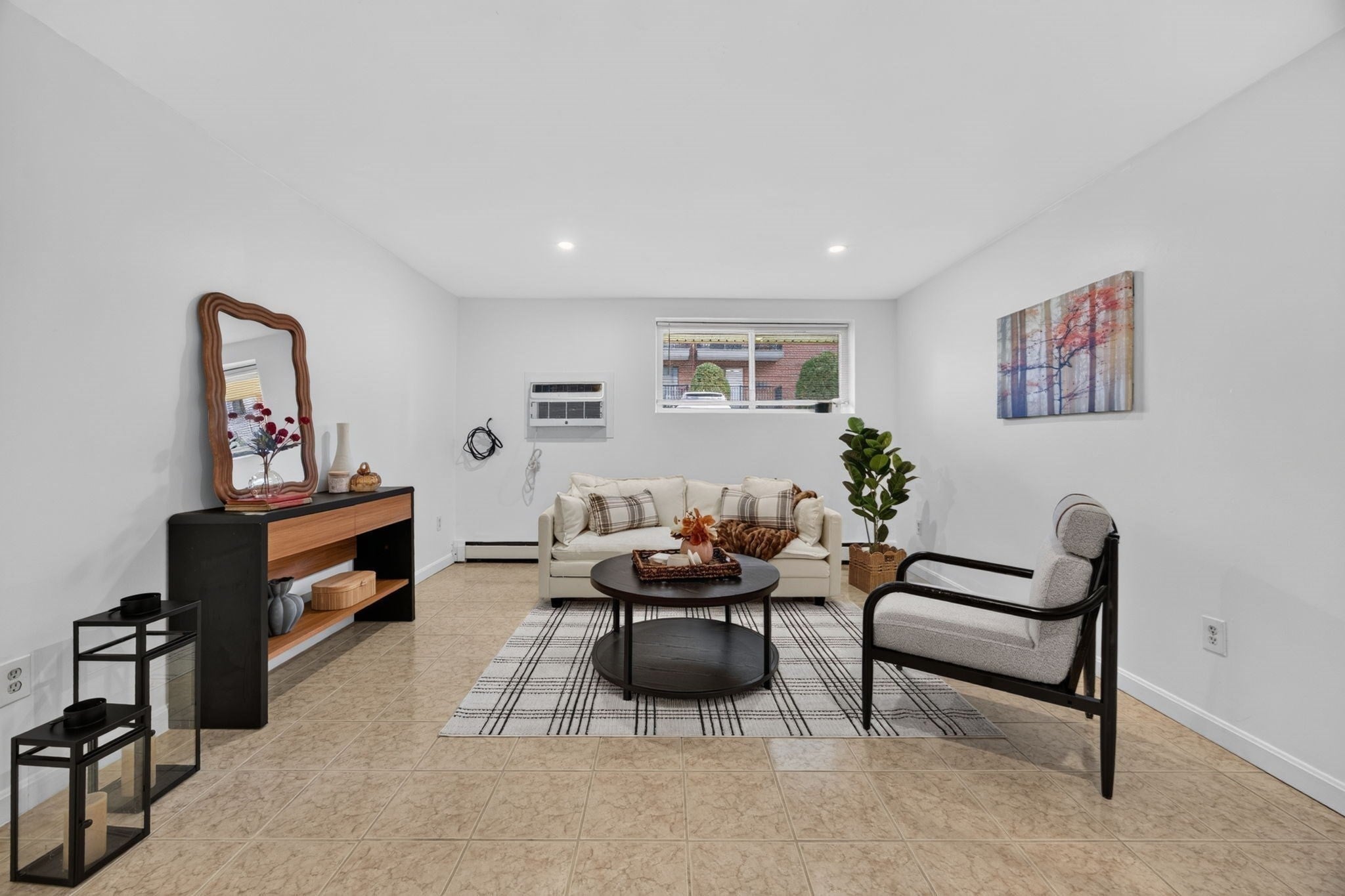 800 Governors Dr 6
