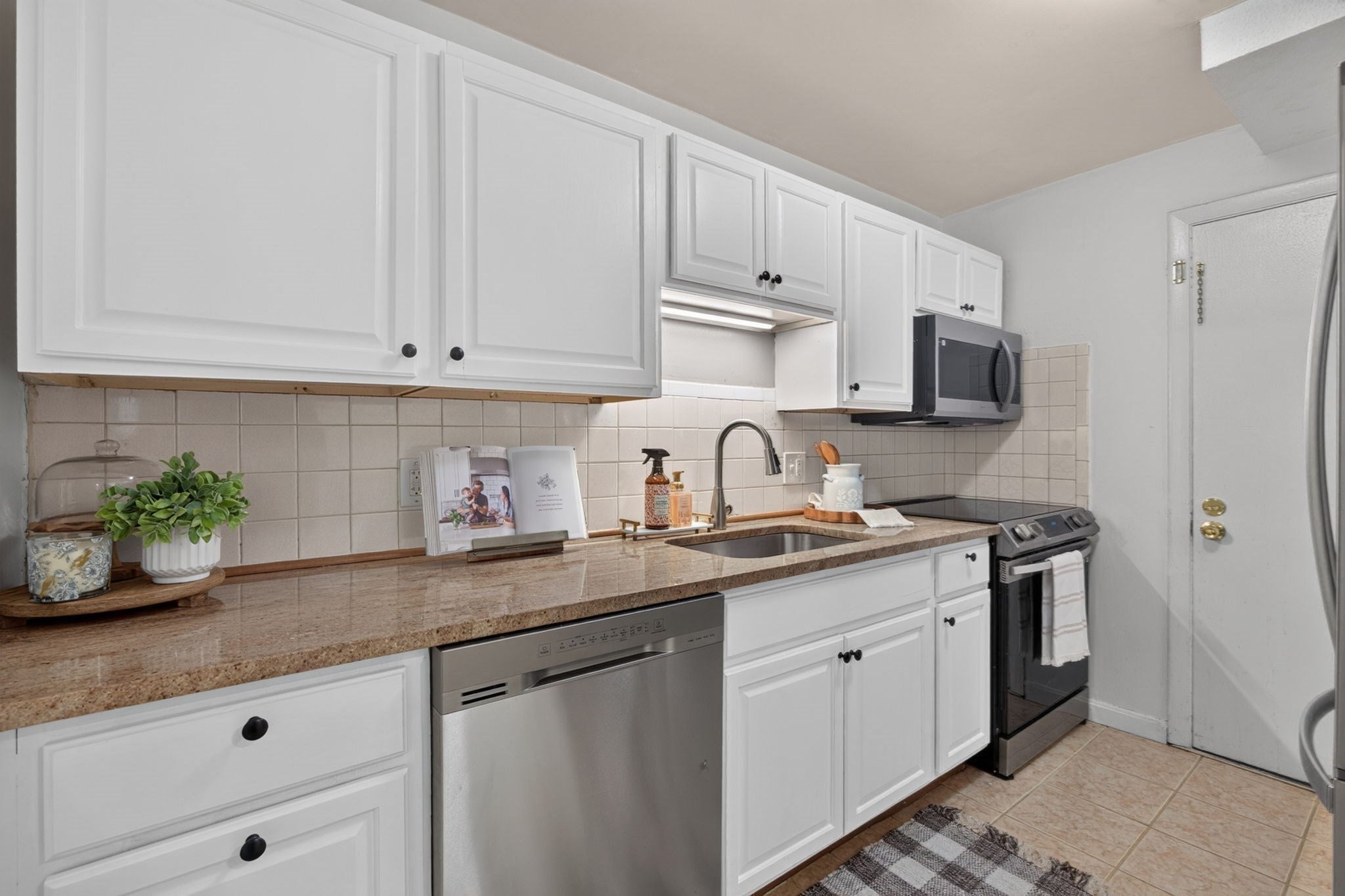 800 Governors Dr #6, Winthrop, MA, 800 Governors Dr #6, Winthrop, MA Photo #8