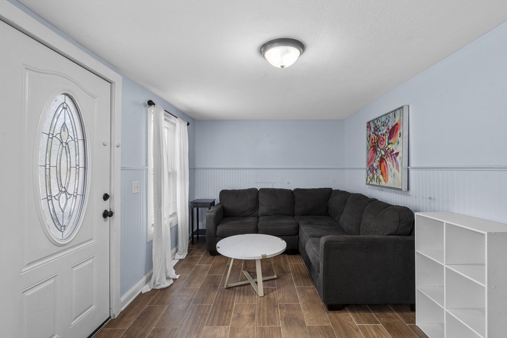 294 Onset Ave